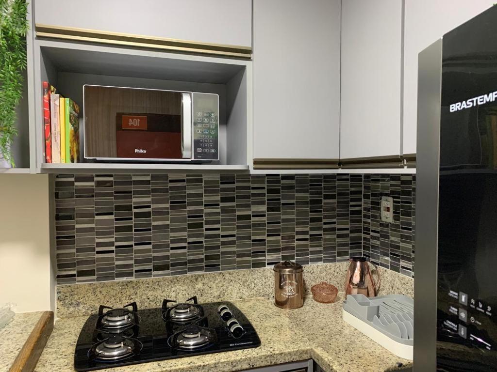 Maravilhoso Apartamento 2 Quartos Com Ofuro Porto Da Barra Salvador Summer Barra Flat Buitenkant foto